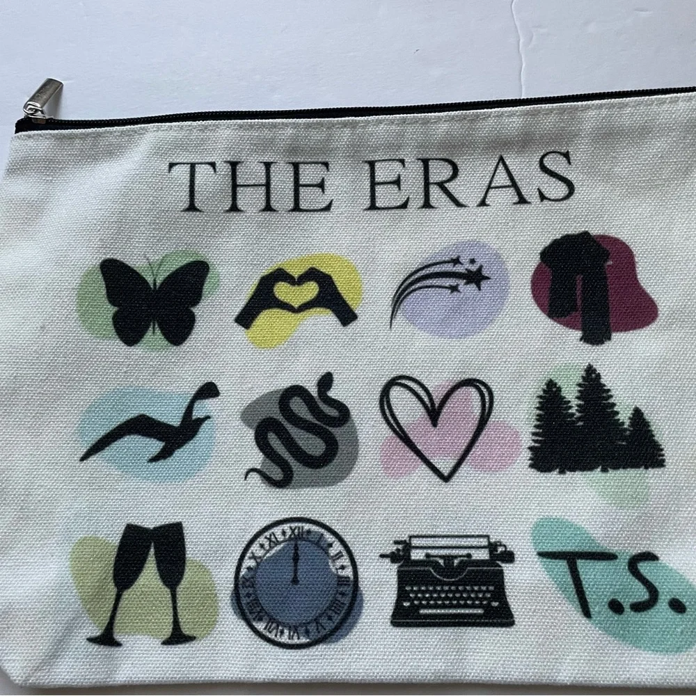 Taylor Swift Themed Zippered Pouch Set of‎ Two